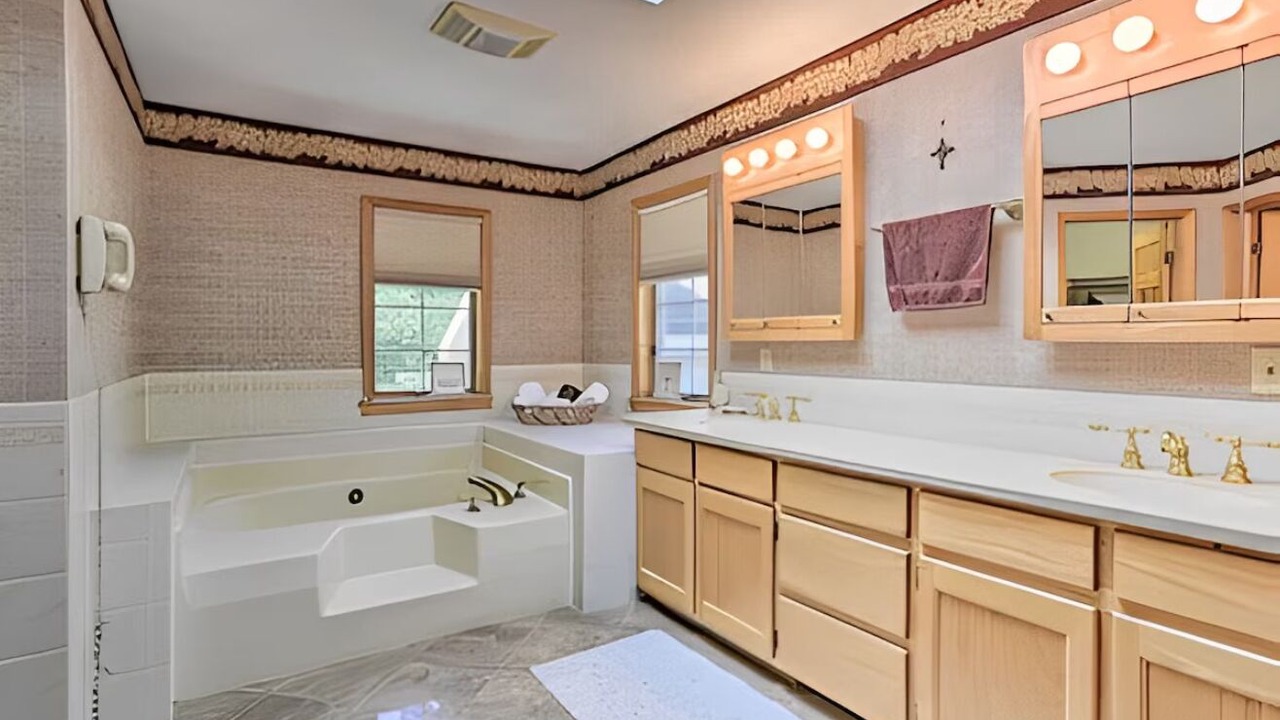 Photo of Bathroom in Hancock