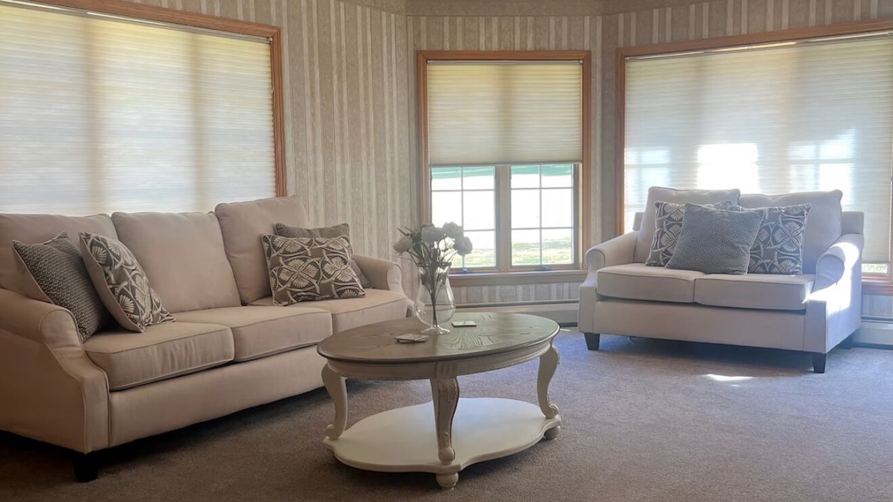 Photo of Livingroom in Hancock