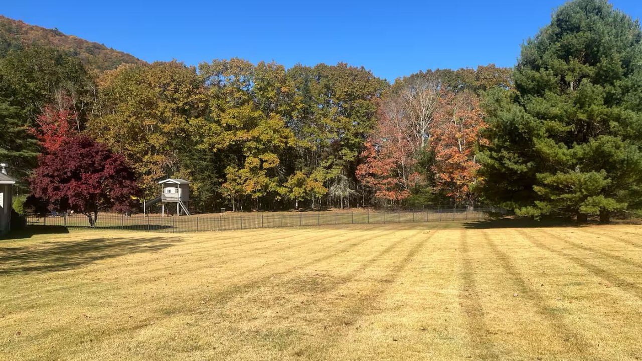 Photo of Others in Hancock