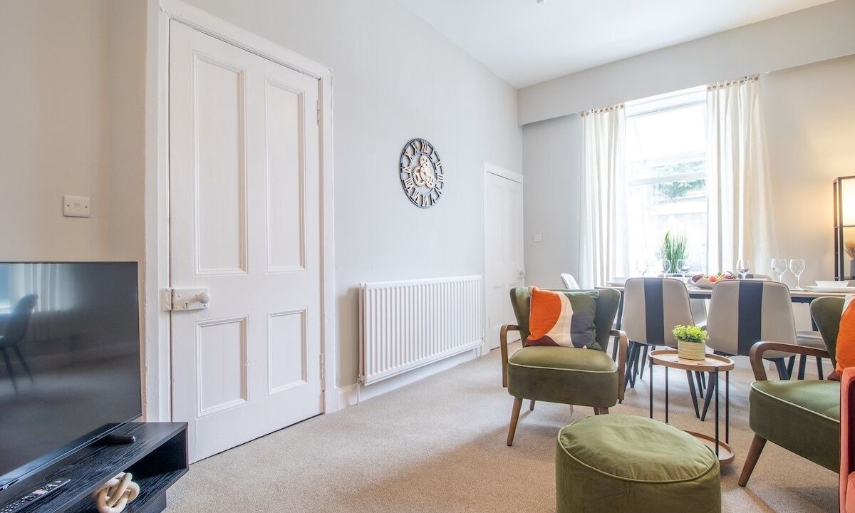 Photo of Livingroom in Airdrie