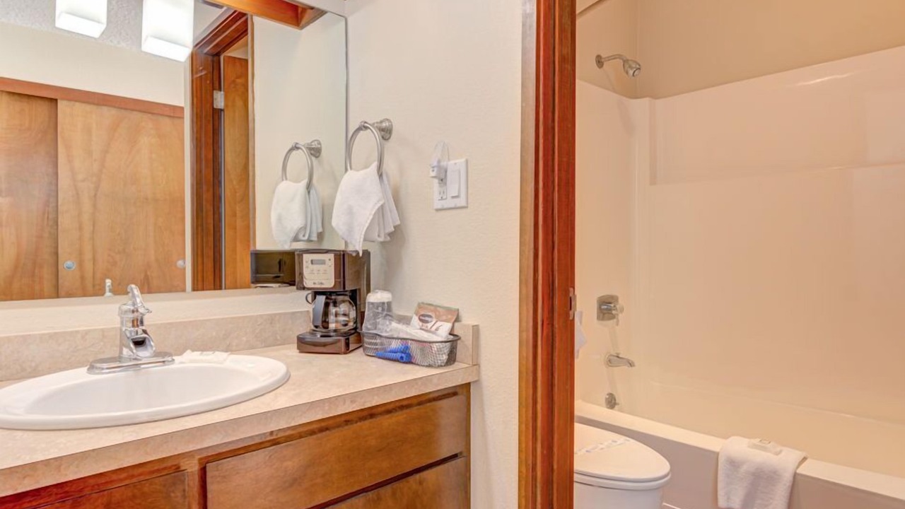 Photo of Bathroom in Otter Rock
