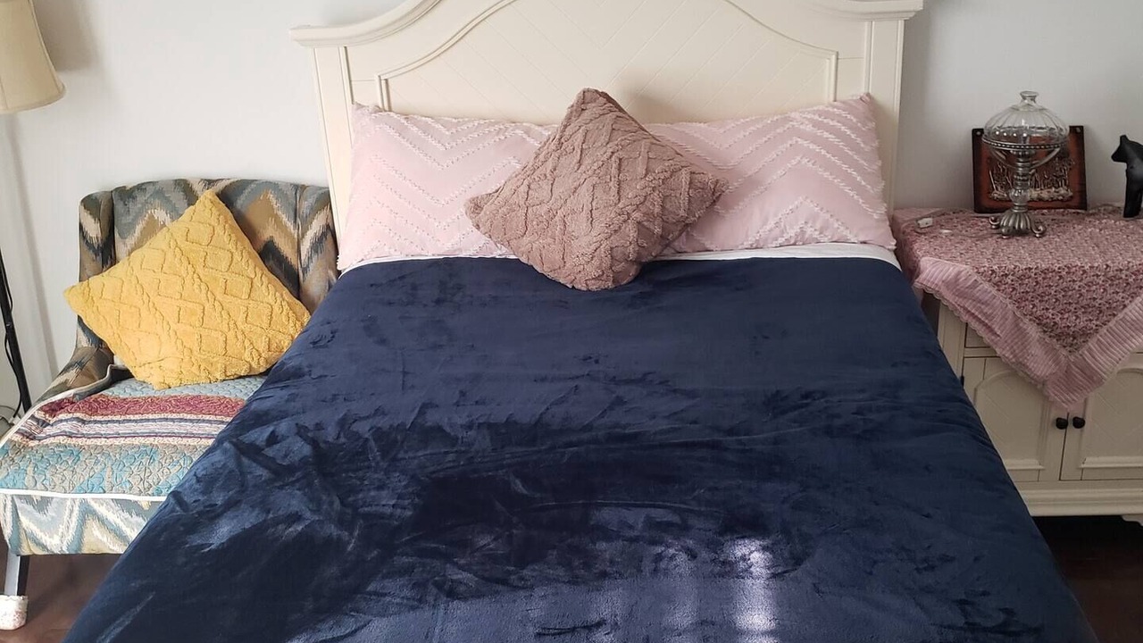 Photo of Bedroom in Granville