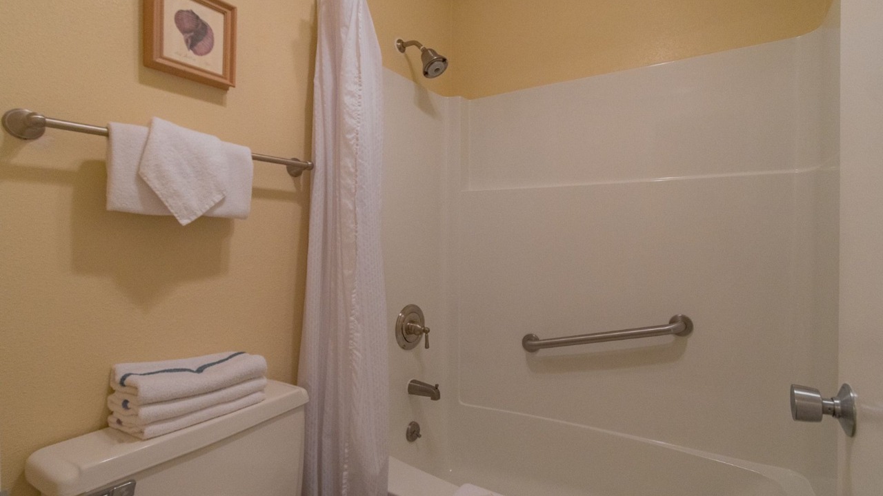Photo of Bathroom in Otter Rock