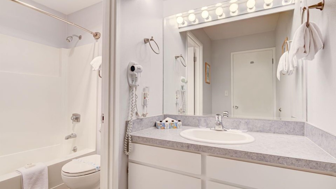 Photo of Bathroom in Otter Rock