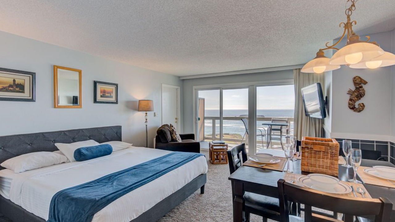 Photo of Others in Otter Rock