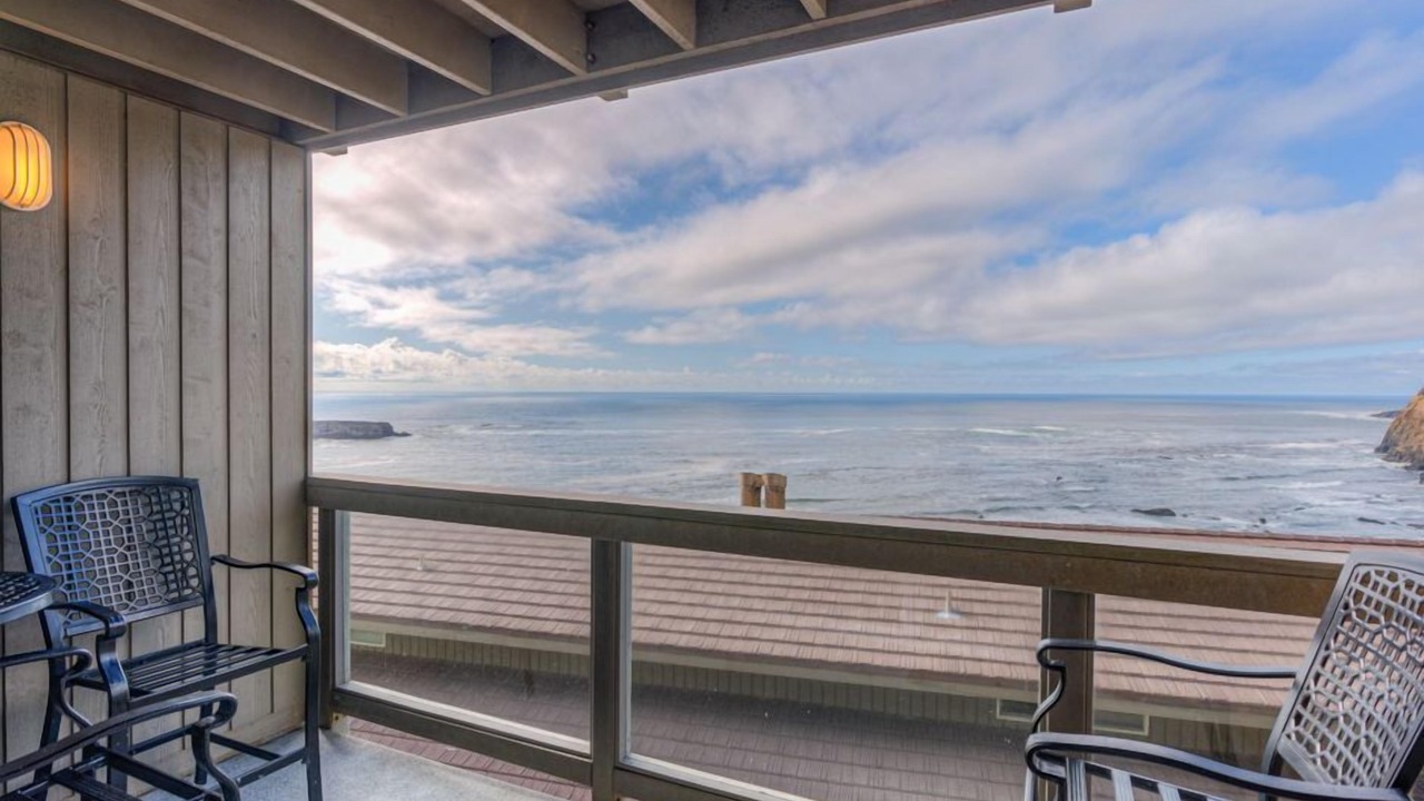 Photo of Patio Balcony in Otter Rock