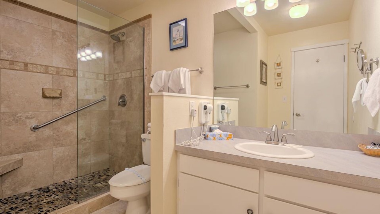 Photo of Bathroom in Otter Rock