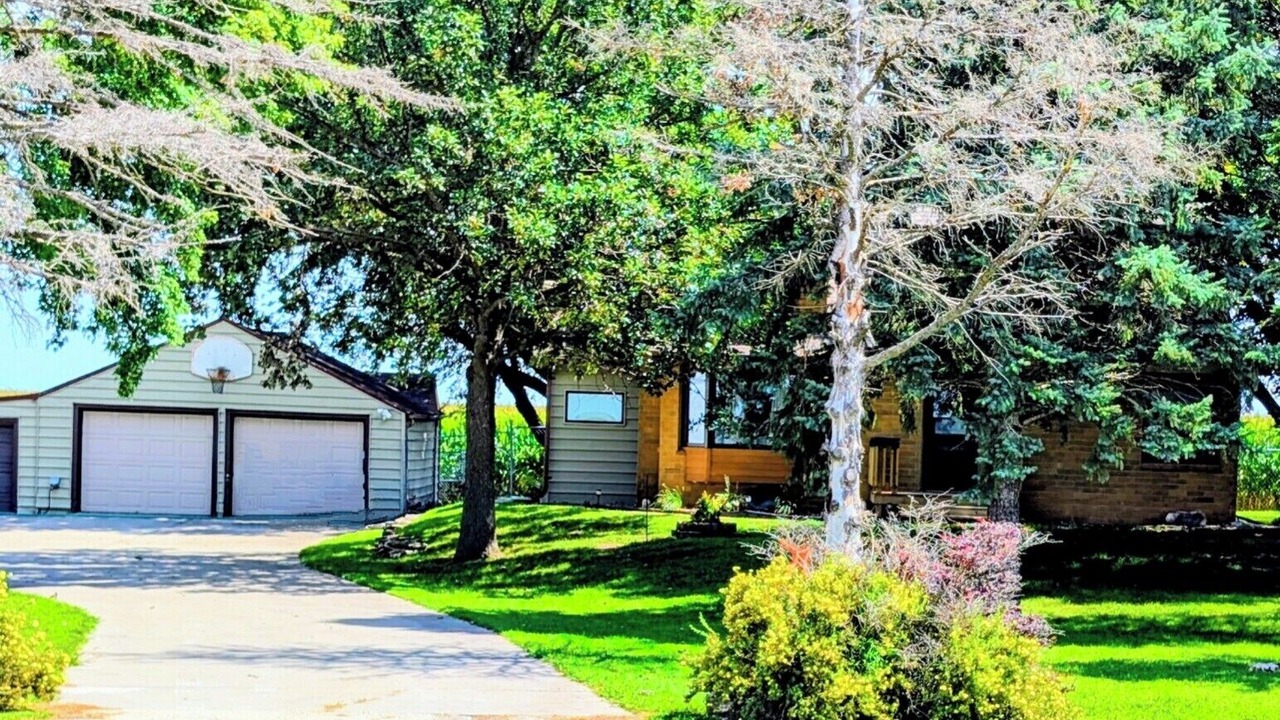 Photo of Outdoor in Clay County