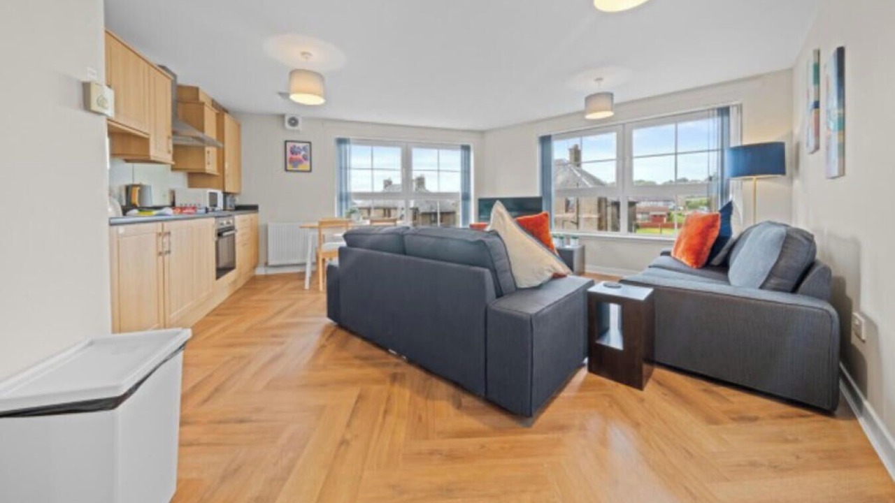 Photo of Livingroom in Kincardine