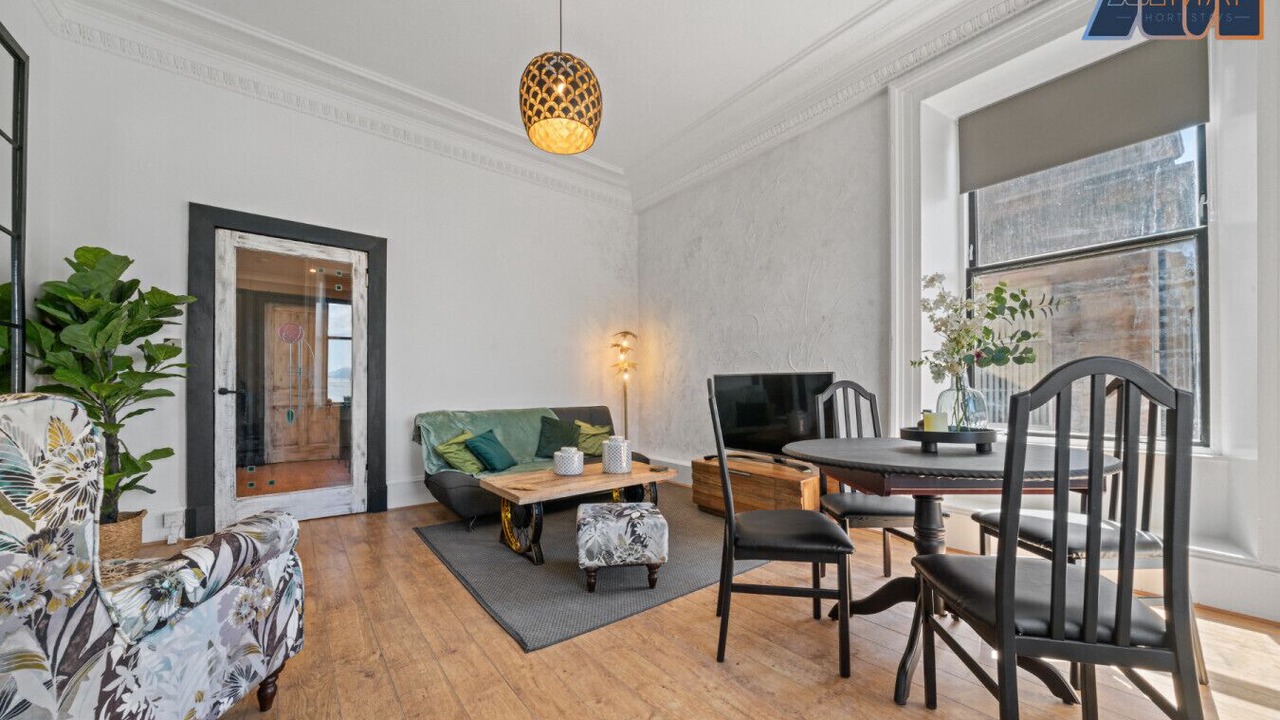 Photo of Livingroom in Gourock