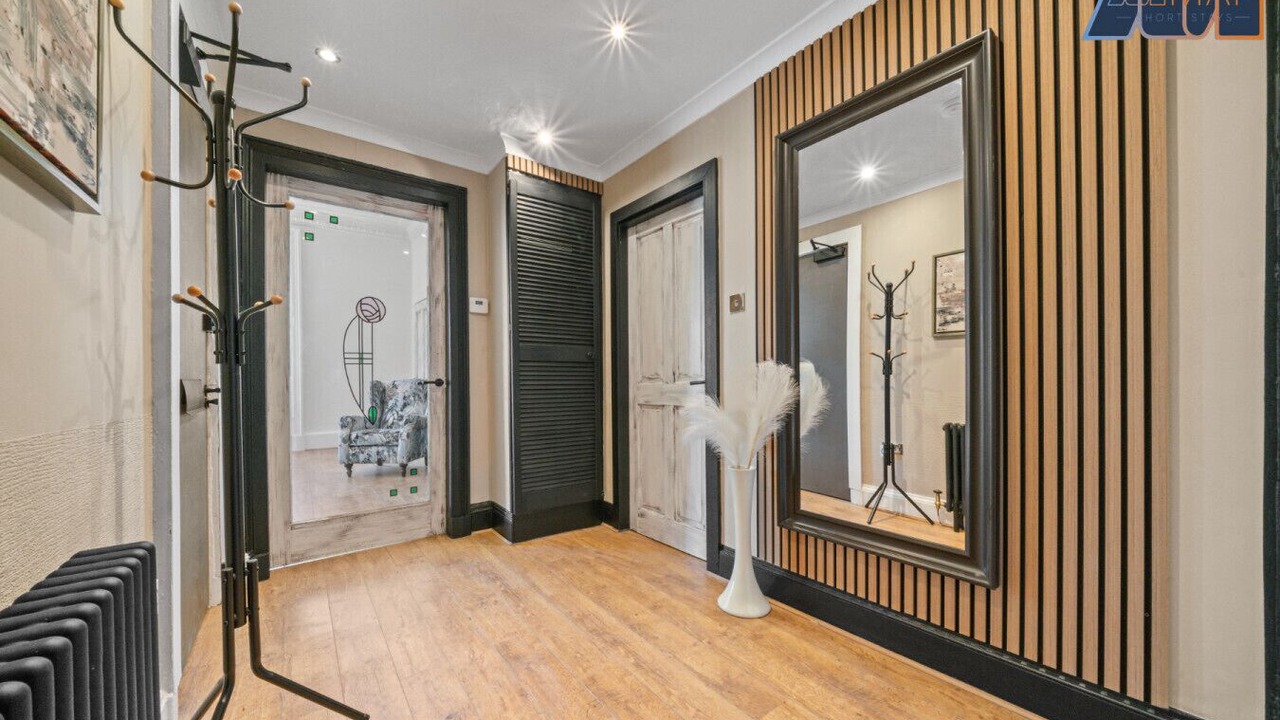 Photo of Others in Gourock