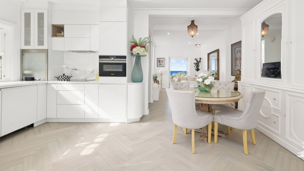 Photo of Others in Bronte