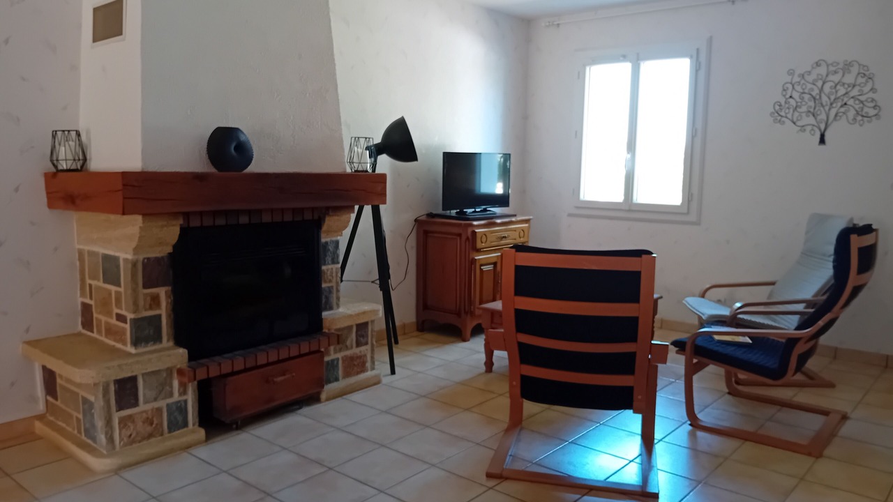 Photo of Livingroom in Ally