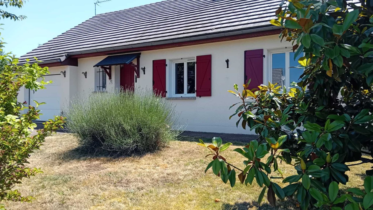 Photo of Outdoor in Ally