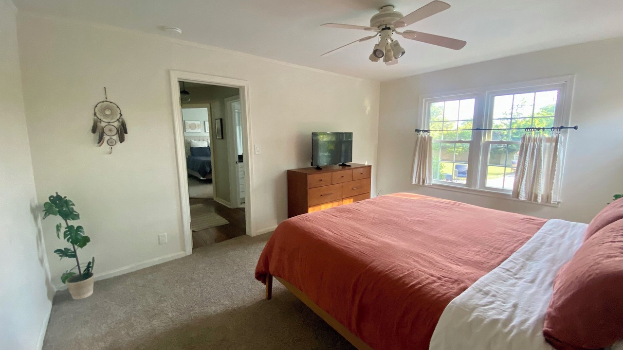 Photo of Bedroom in Tulsa