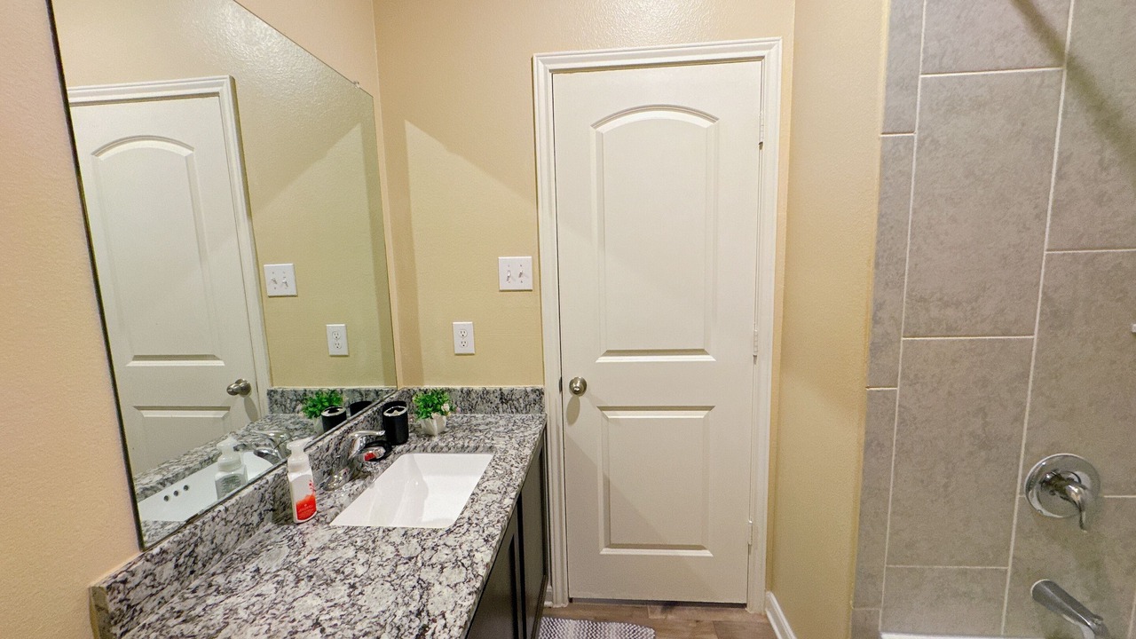 Photo of Bathroom in Crowley