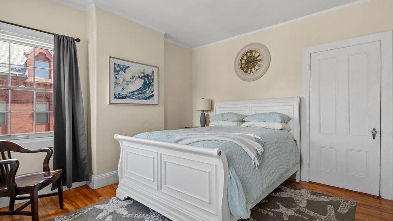 Photo of Bedroom in West End