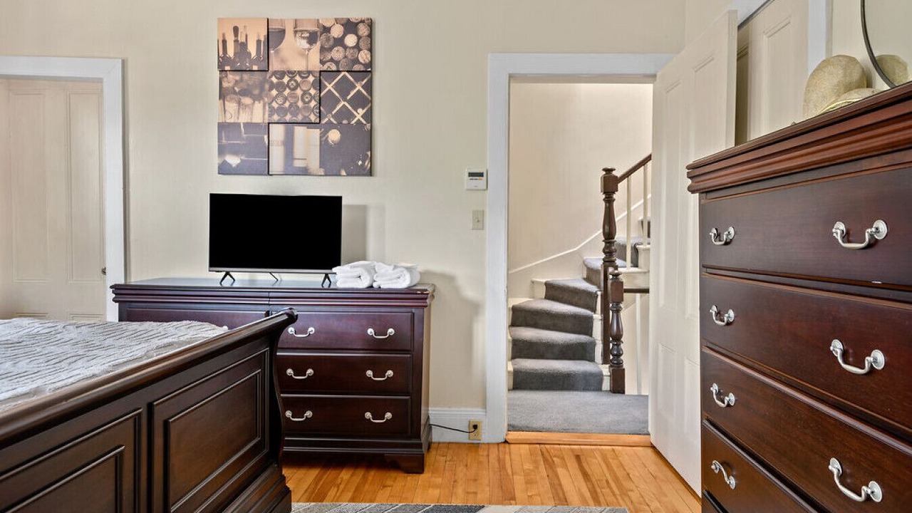 Photo of Others in West End