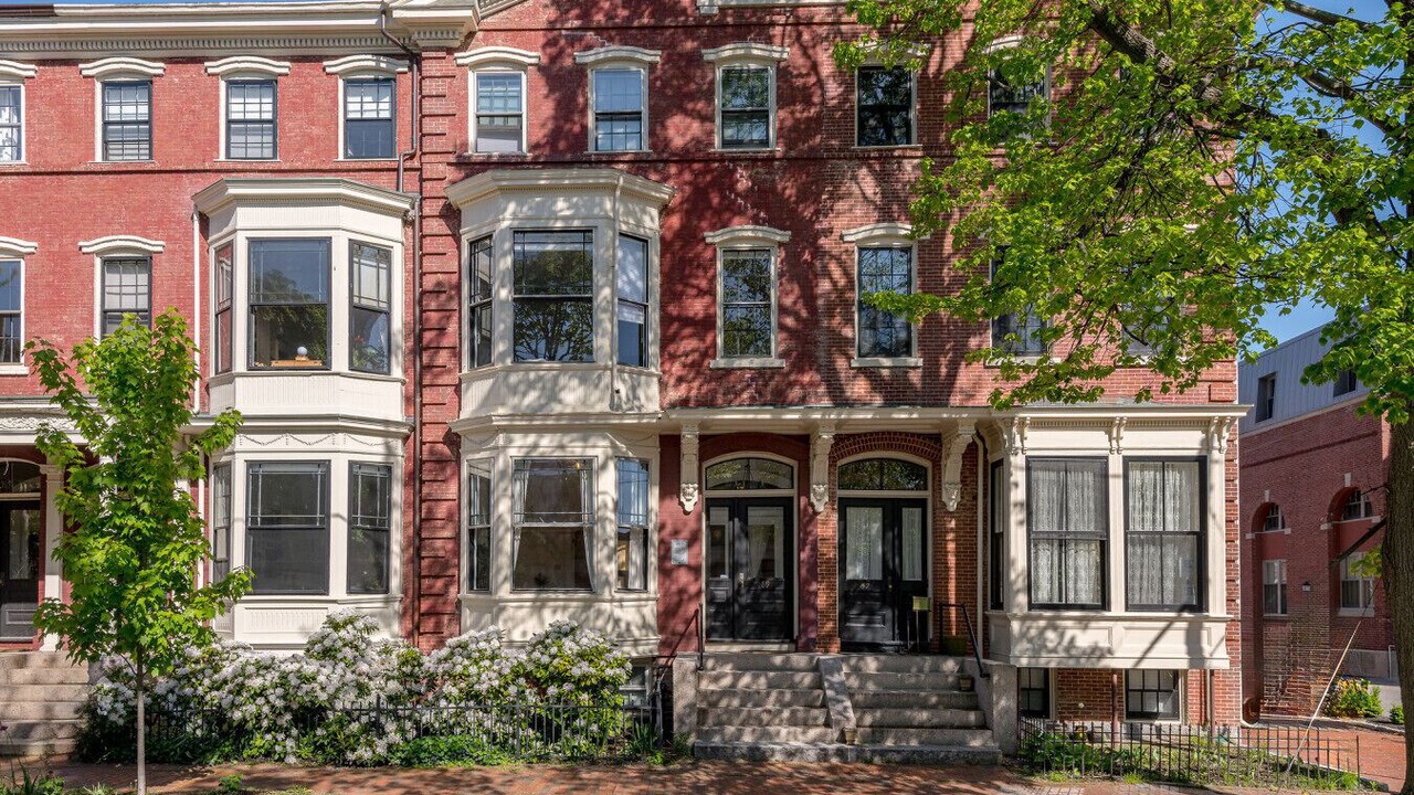 Photo of Outdoor in West End