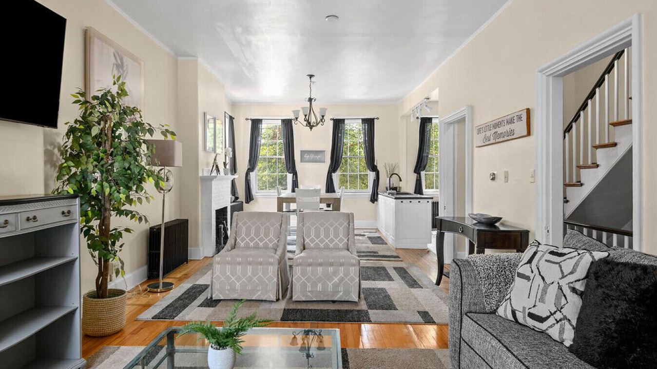 Photo of Livingroom in West End