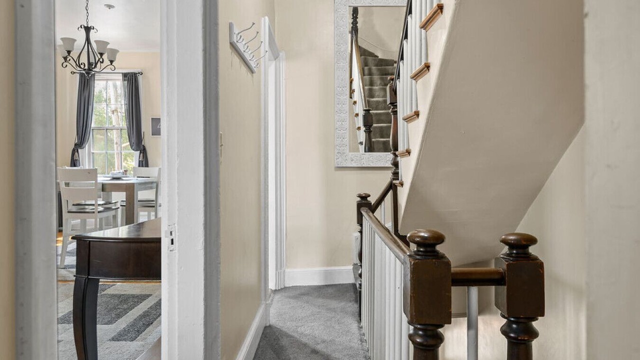 Photo of Others in West End