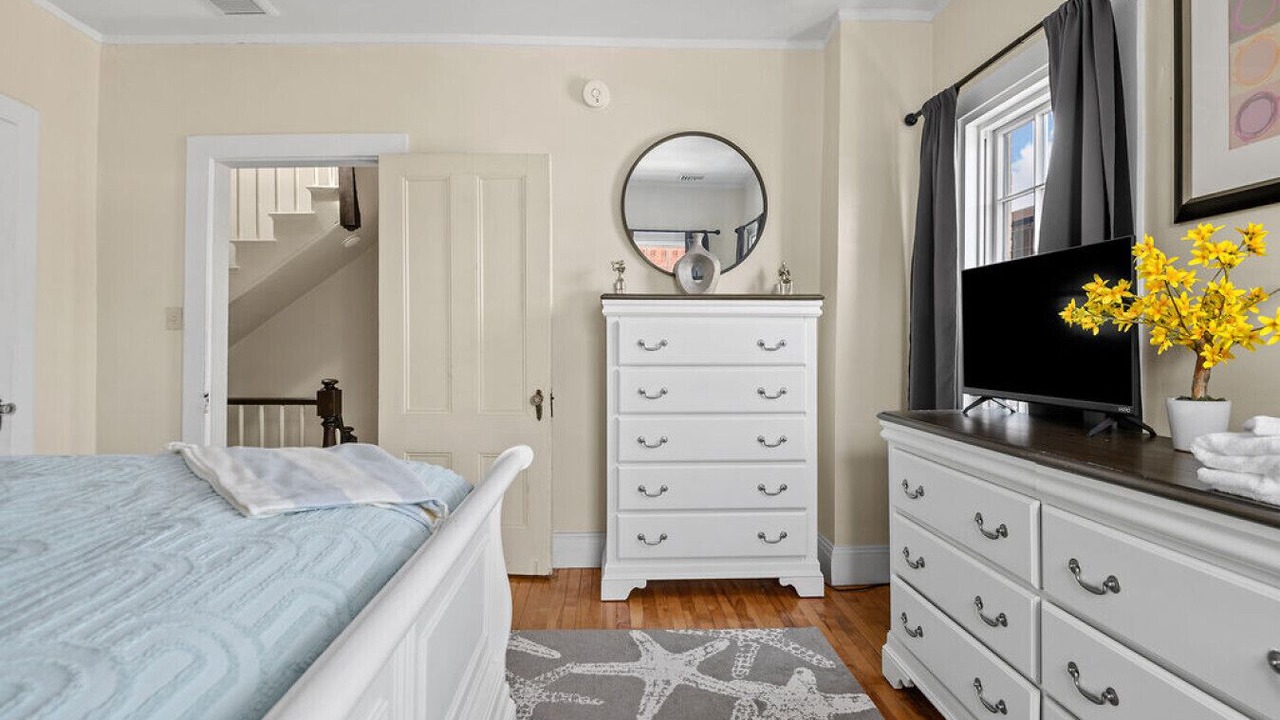 Photo of Bedroom in West End