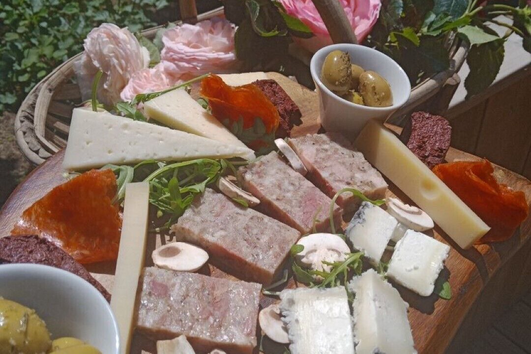 Photo of Others in Saint-Germain-dEsteuil