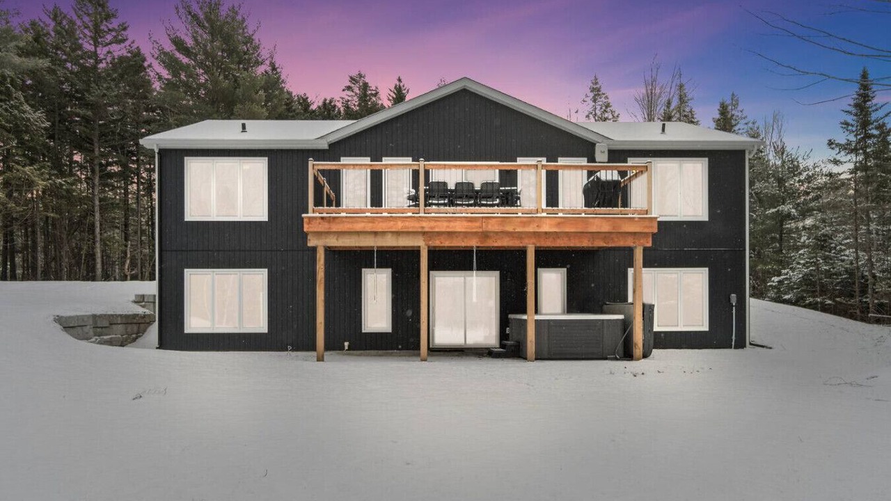 Photo of Outdoor in Lower Vaughan