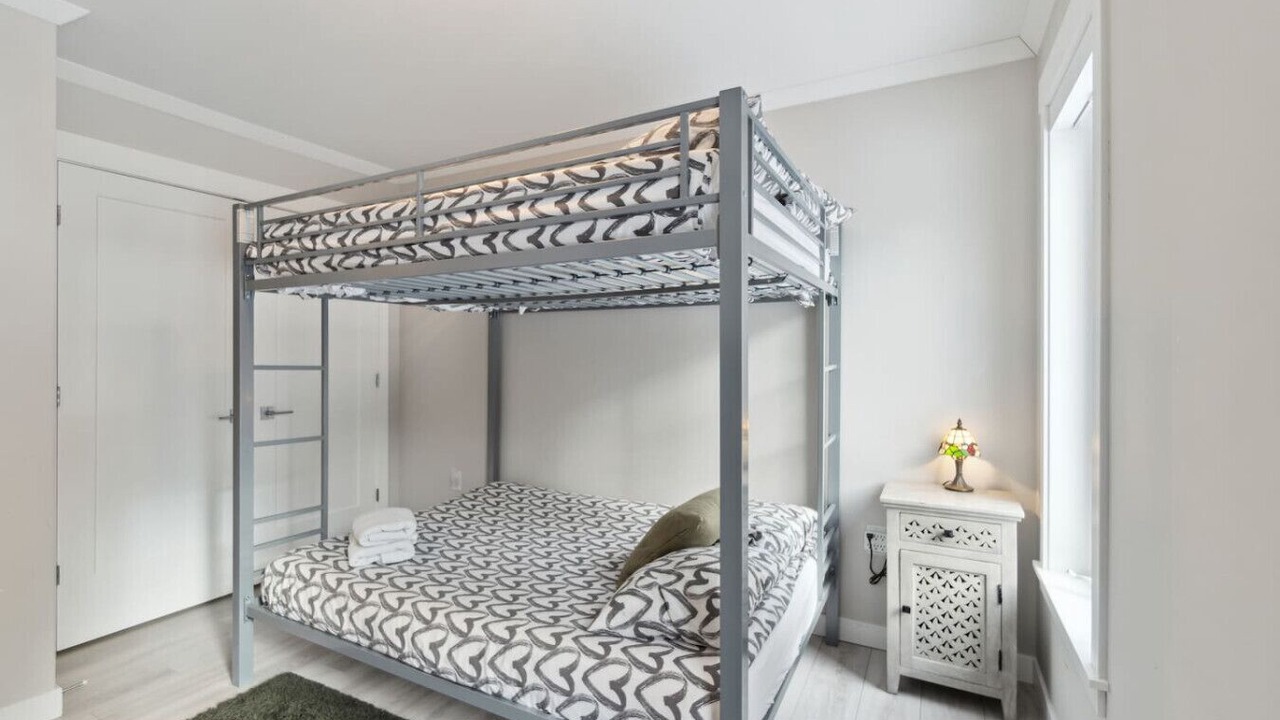 Photo of Bedroom in Lower Vaughan