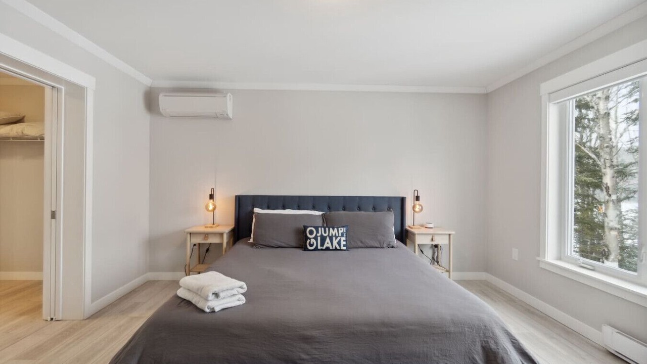 Photo of Bedroom in Lower Vaughan