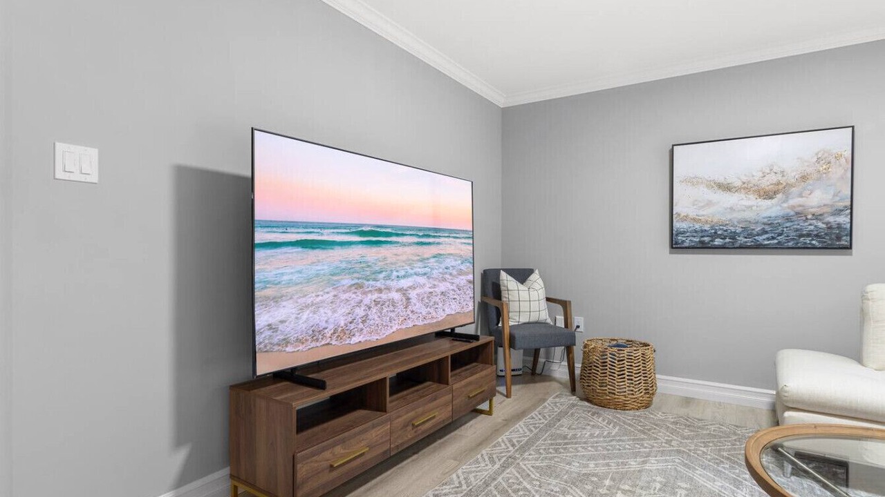 Photo of Livingroom in East Hants