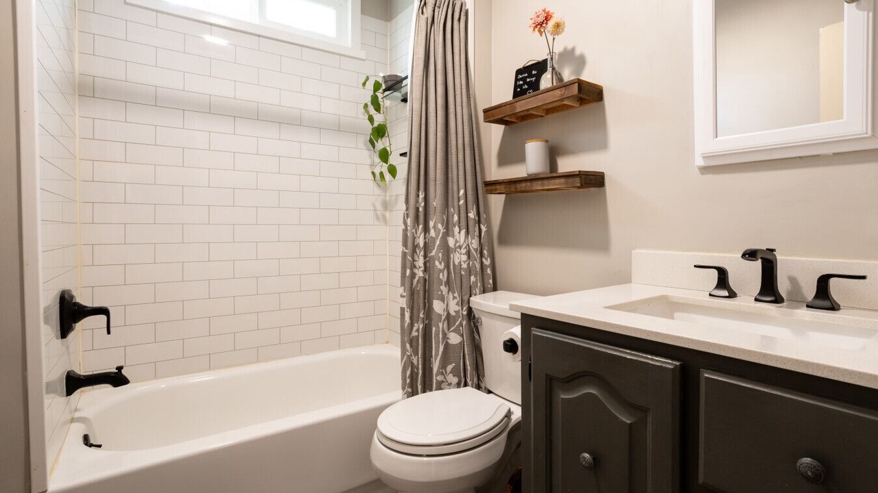 Photo of Bathroom in Sedro-Woolley