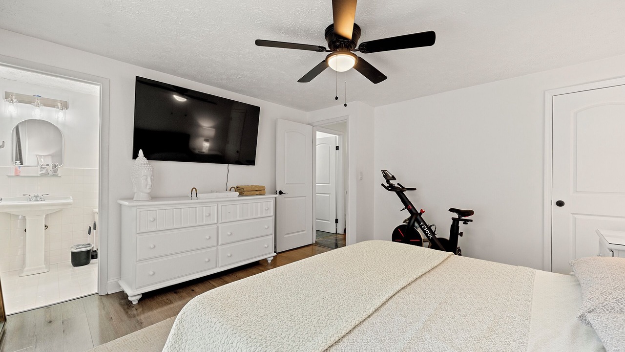 Photo of Bedroom in Norcross