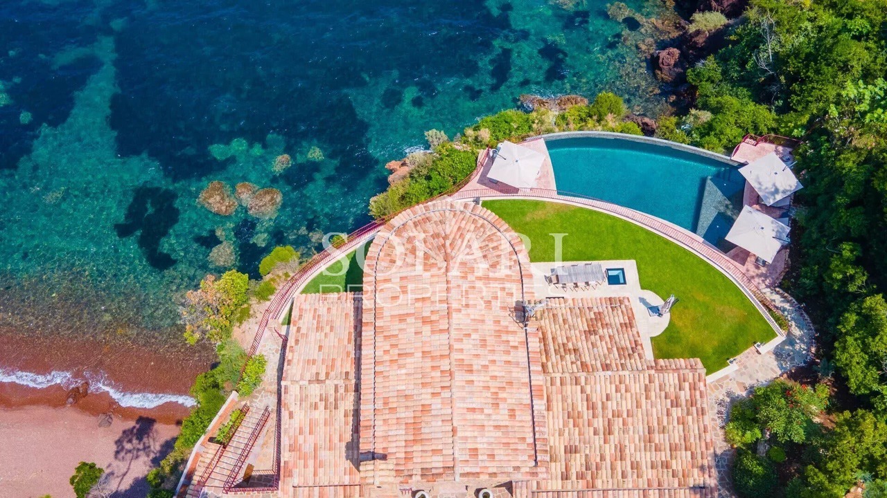 Photo of Outdoor in Theoule-Superieur