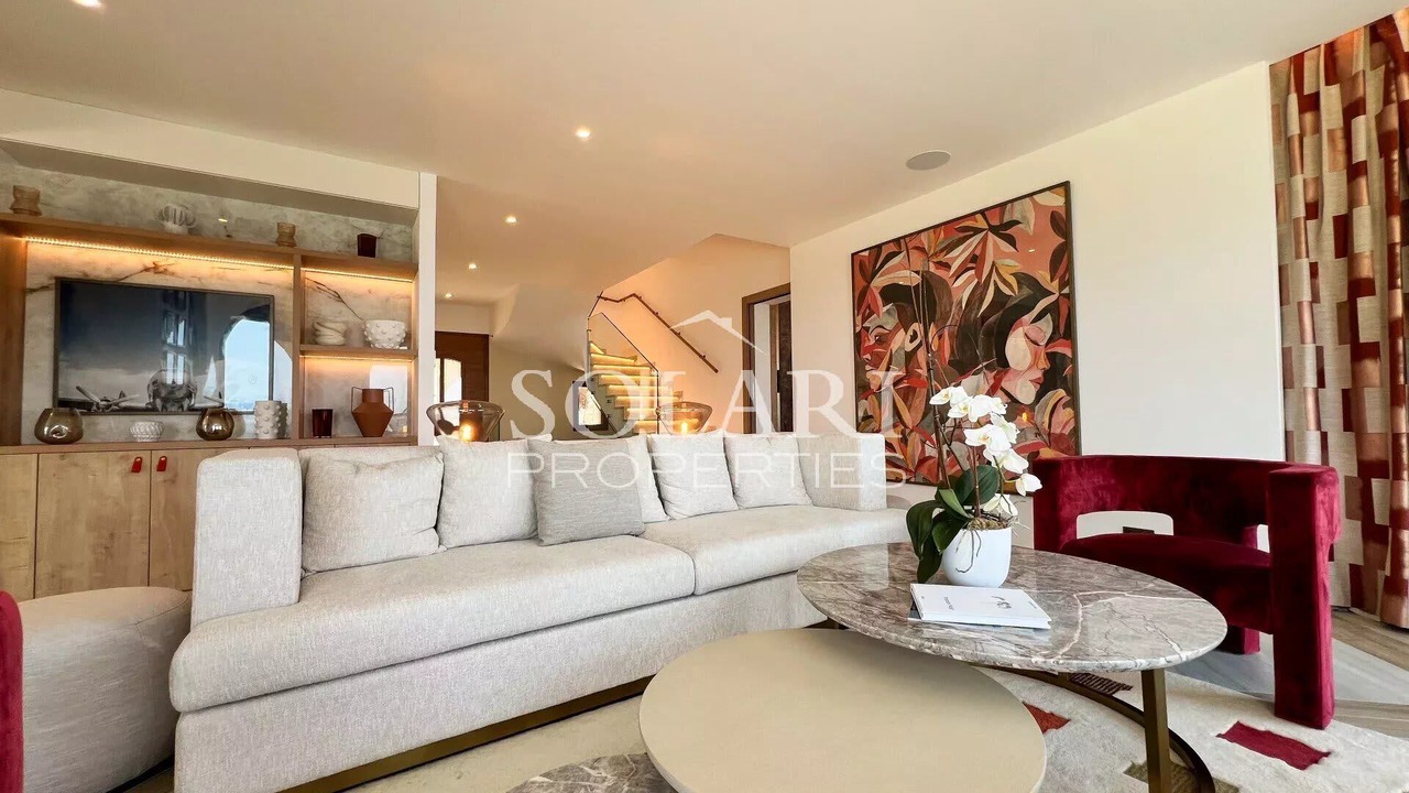 Photo of Livingroom in Theoule-Superieur