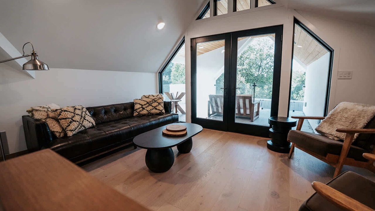 Photo of Livingroom in Bouldin