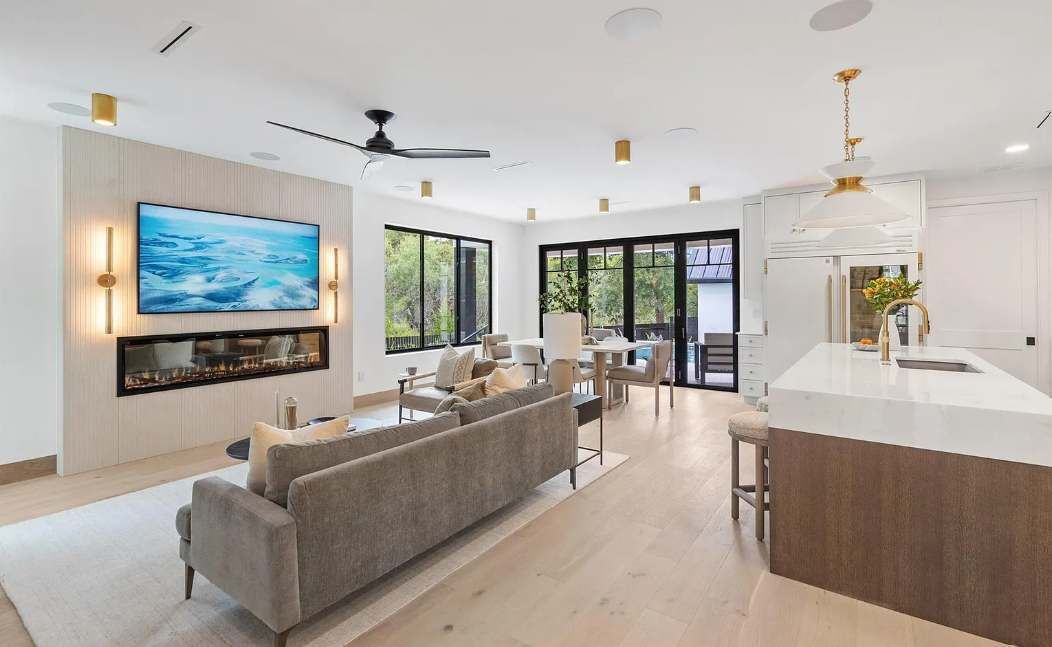 Photo of Livingroom in Bouldin