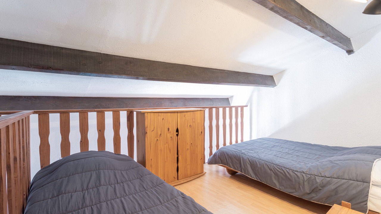 Photo of Bedroom in Roquefort-des-Corbieres