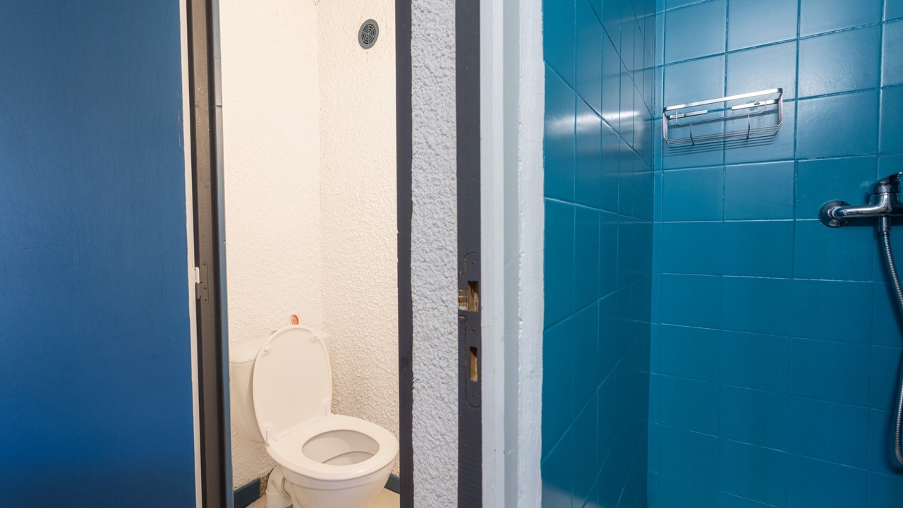 Photo of Bathroom in Roquefort-des-Corbieres