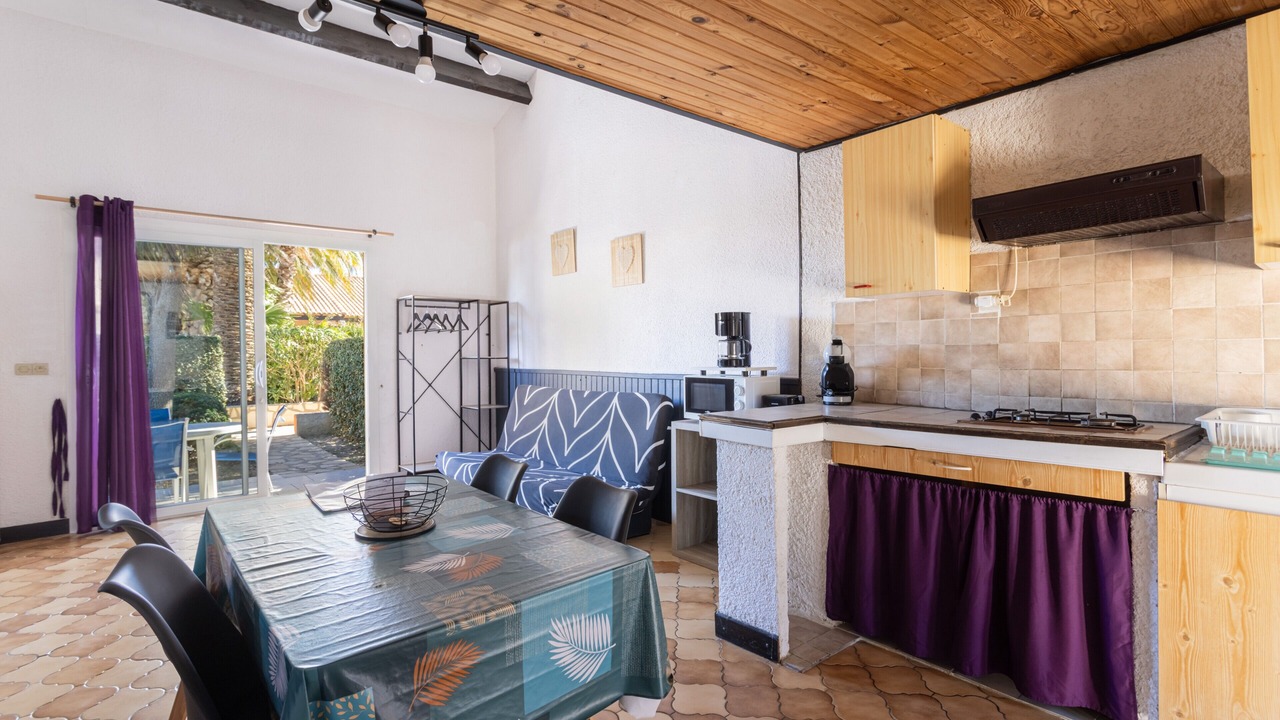 Photo of Kitchen in Roquefort-des-Corbieres