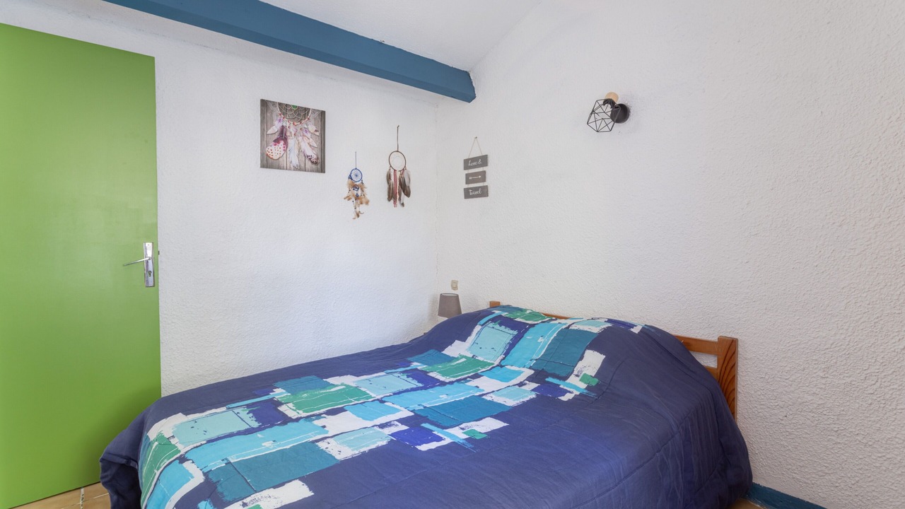 Photo of Bedroom in Roquefort-des-Corbieres