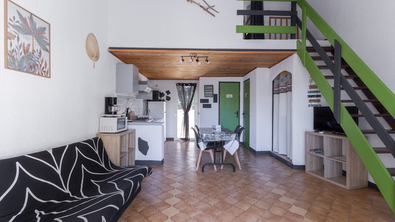 Photo of Livingroom in Roquefort-des-Corbieres