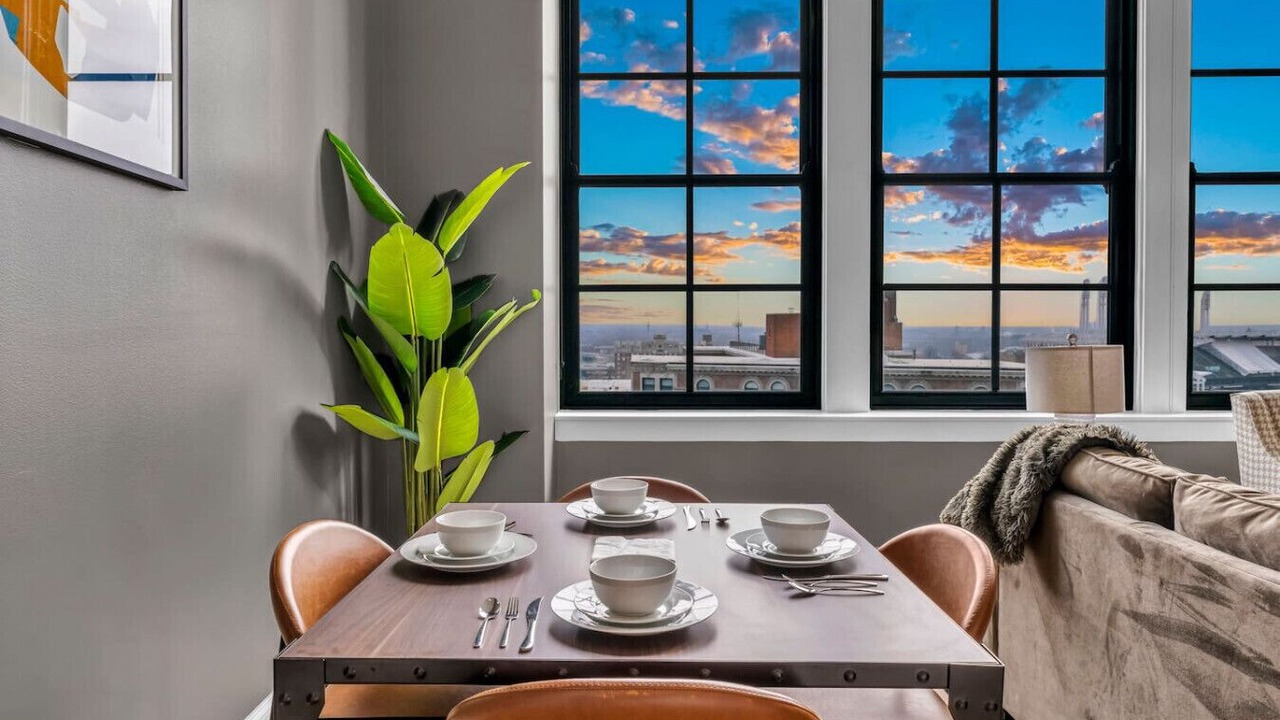 Photo of Others in Playhouse Square