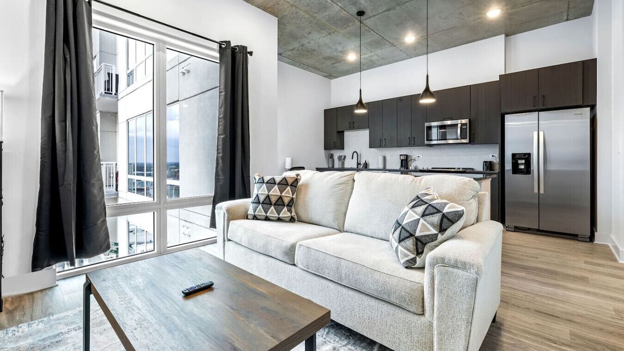 Photo of Livingroom in Channel District