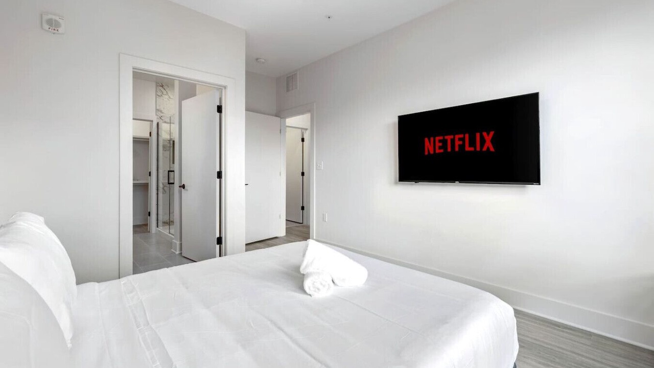 Photo of Bedroom in Channel District