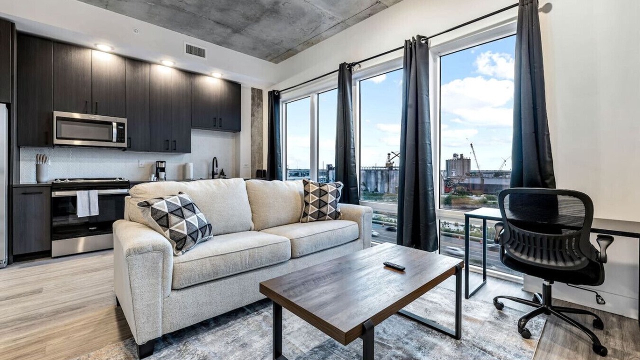 Photo of Livingroom in Channel District
