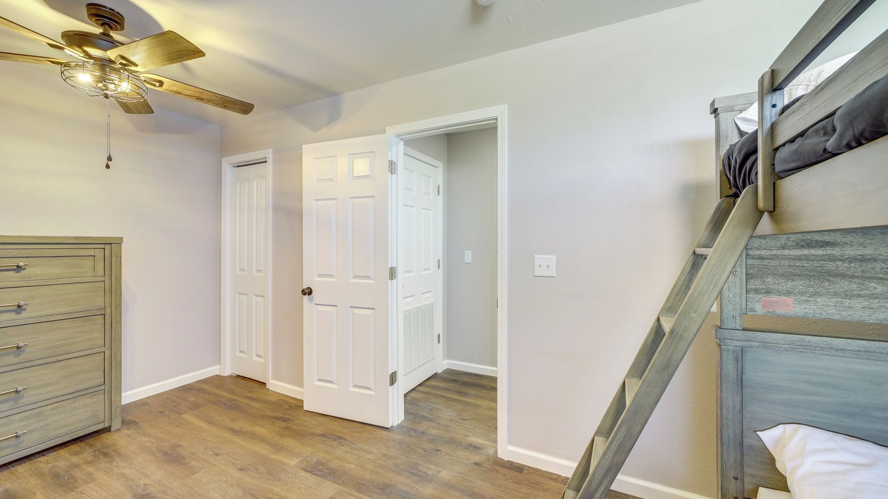 Photo of Bedroom in Tulsa