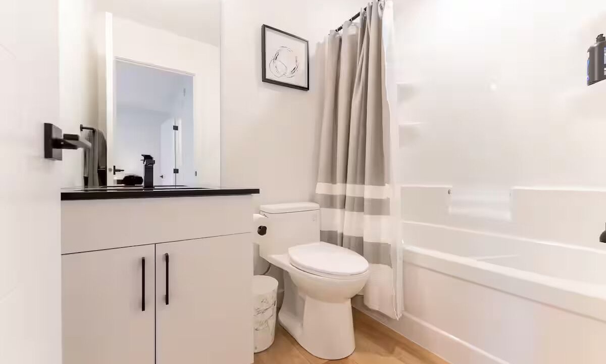 Photo of Bathroom in St. James