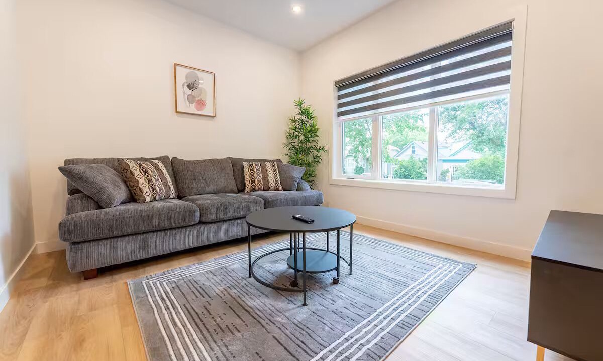 Photo of Livingroom in St. James