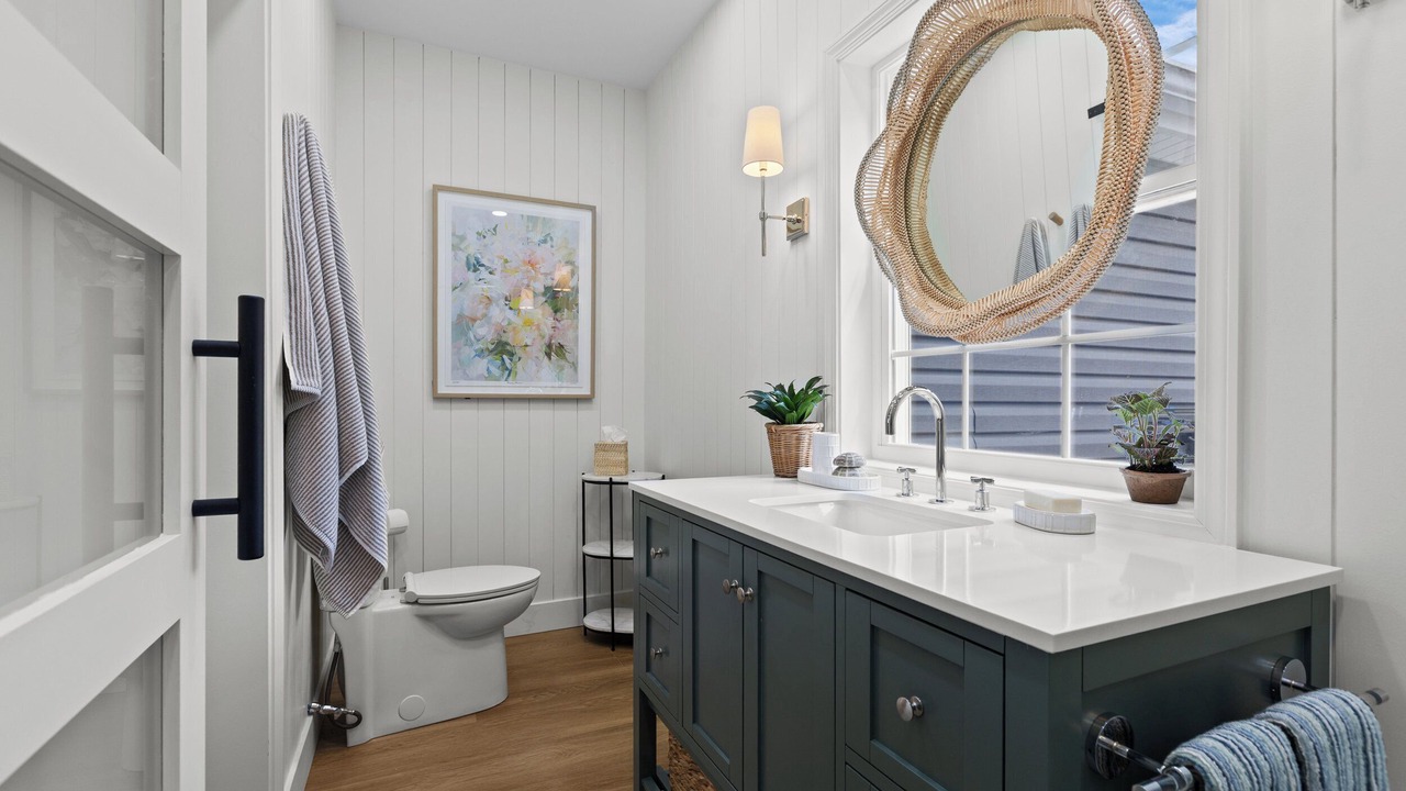 Photo of Bathroom in Carnegie